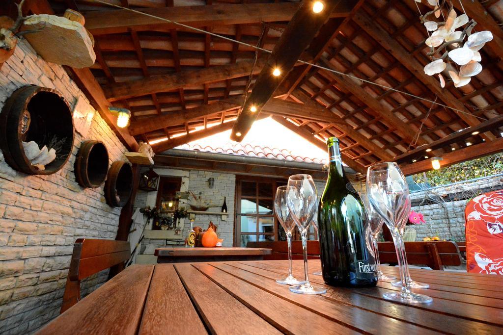 Villa Batur Petrcane Ngoại thất bức ảnh